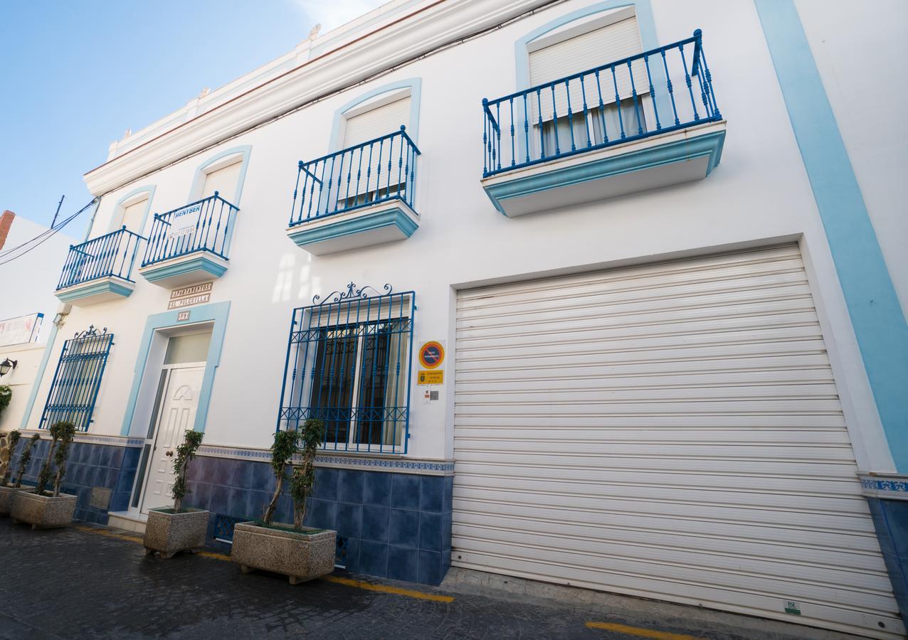 Pulguilla E Menyber Apartment Nerja Exterior photo